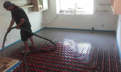 montáž trubek podlahového vytápění